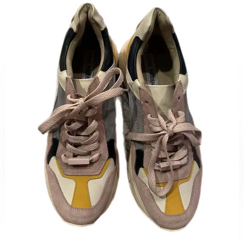 Steve Madden Balenciaga style Dad‎ sneaker